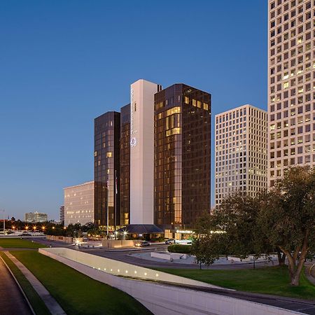Doubletree By Hilton Hotel Houston Greenway Plaza Εξωτερικό φωτογραφία